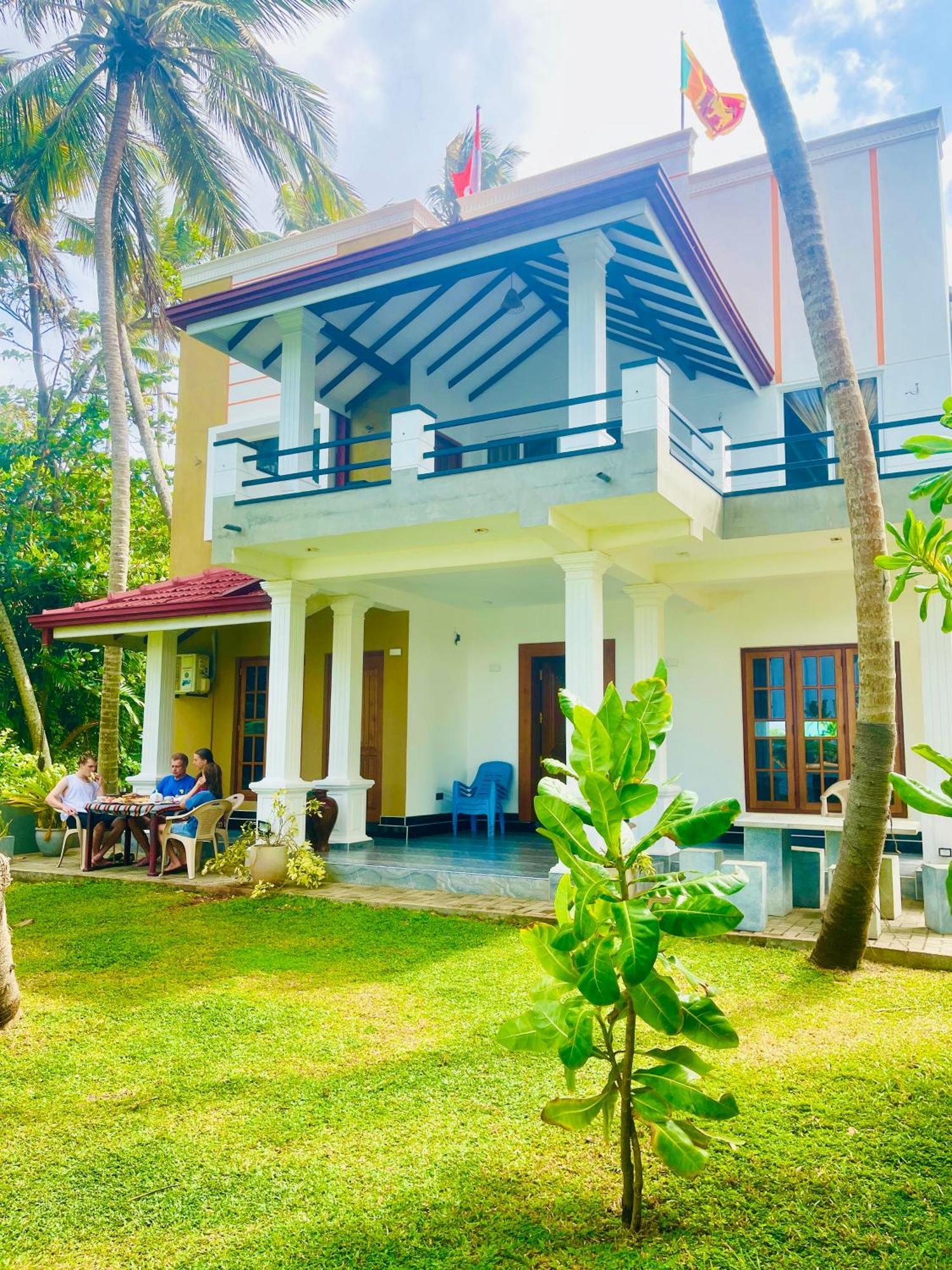Maha Oya Lodge Wayikkal Ngoại thất bức ảnh